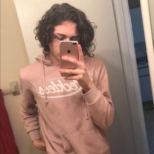 Meet your Posher, Zach